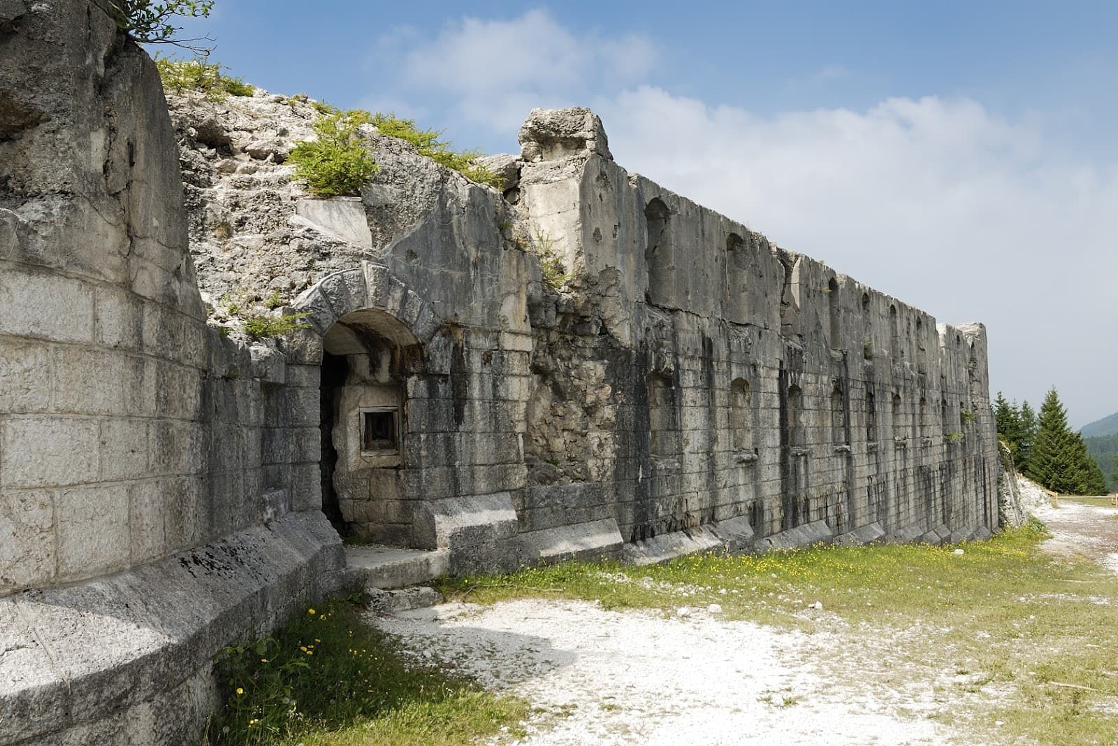 Forte Cherle (Forte Sebastiano) - Image 1