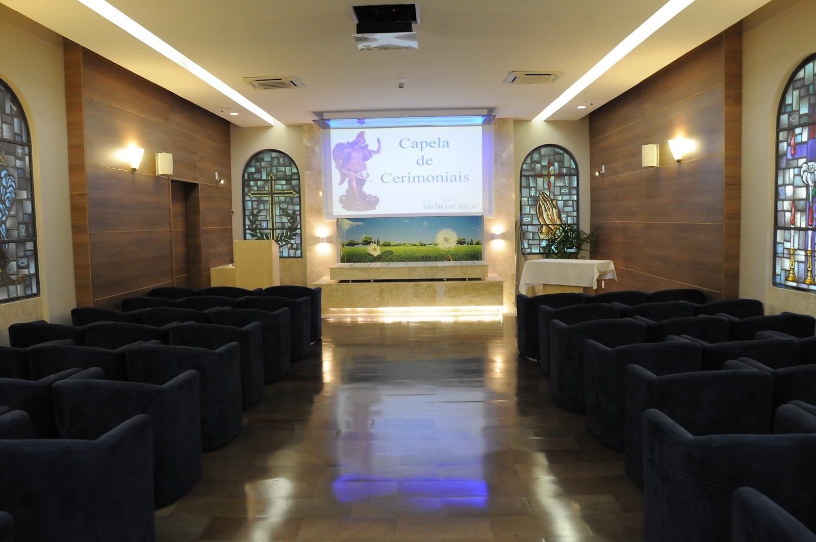 São Miguel e Almas Cemetery - Image 1