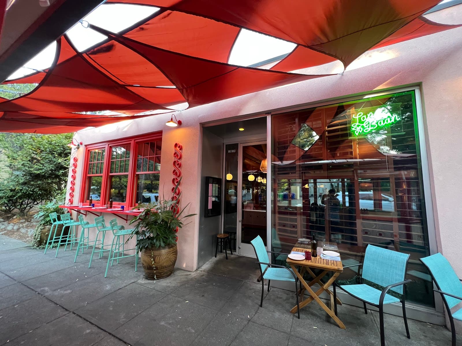 Phuket Cafe - Image 1