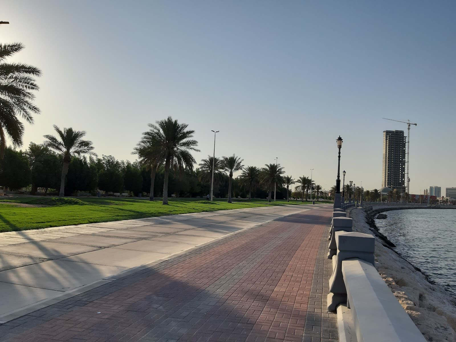 Dammam Corniche - Image 1