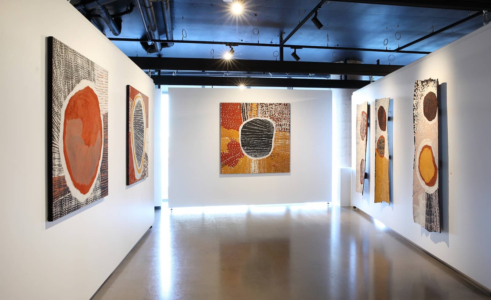 Diverse Exhibitions