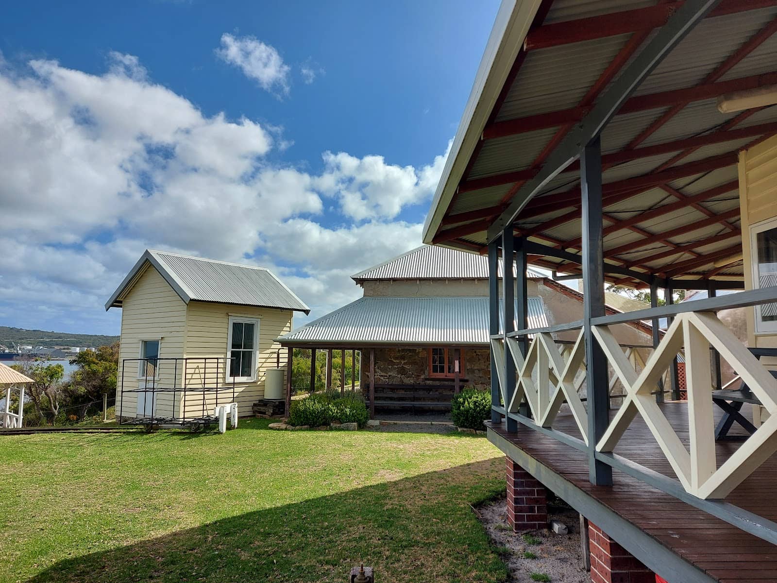 Coastal Views and Wildlife