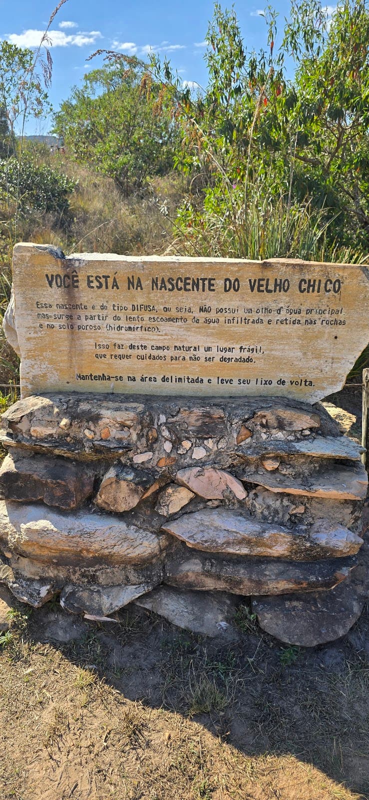 Nascente do Rio São Francisco Serra da Canastra - Image 1