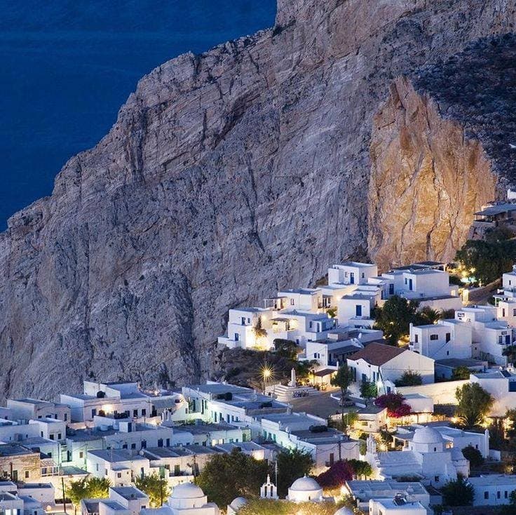 Chora Folegandros - Image 1