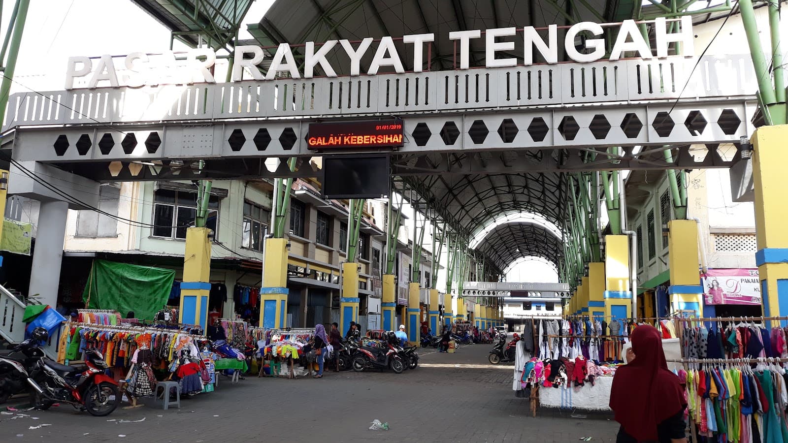 Pasar Tengah - Image 1