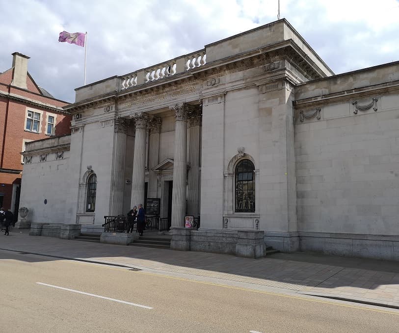 Ferens Art Gallery Hull - Image 1