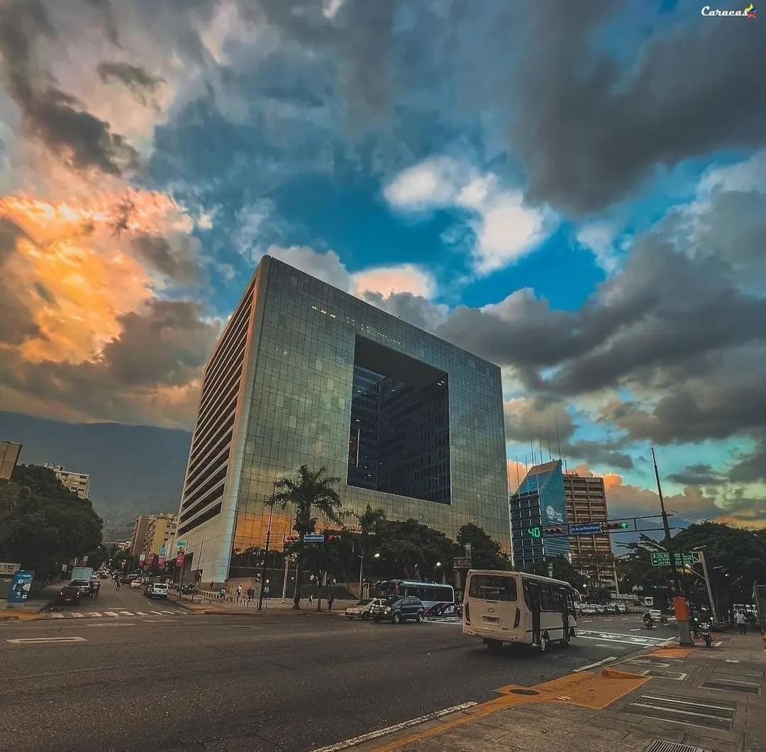 Parque Cristal - Image 1