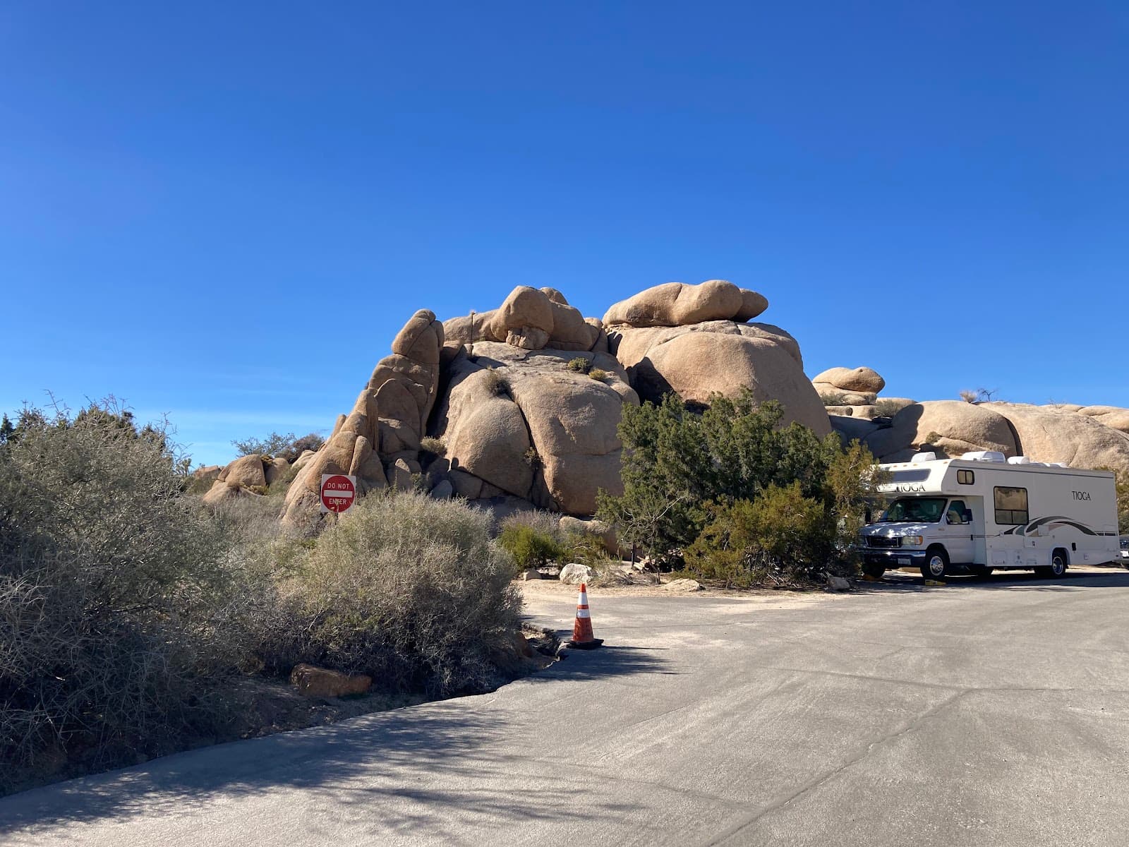 Jumbo Rocks Campground - Image 1