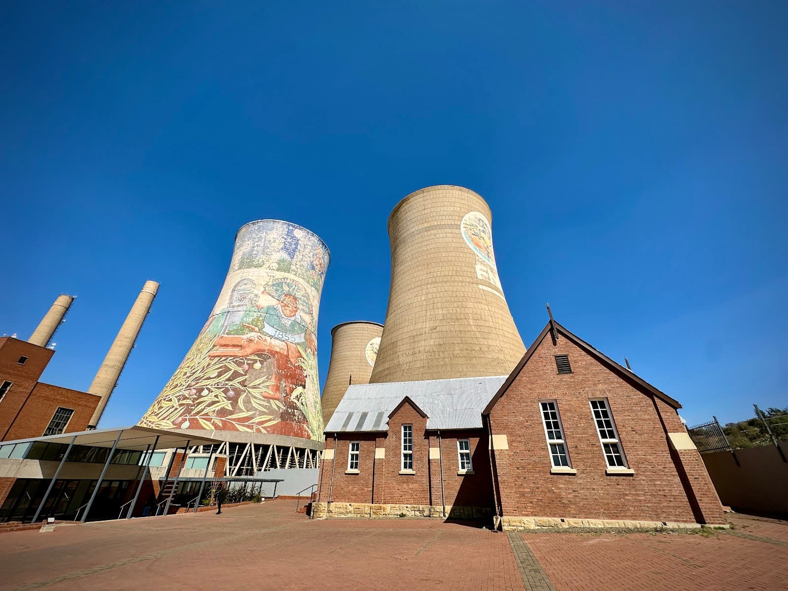 Waaihoek Wesleyan Church - Image 1