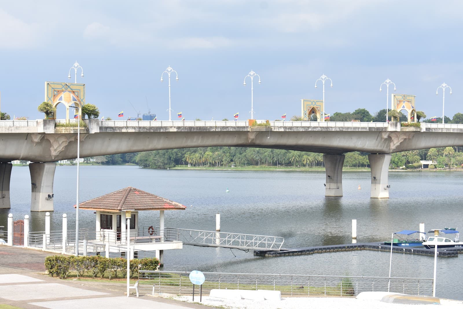 Seri Perdana Bridge - Image 1