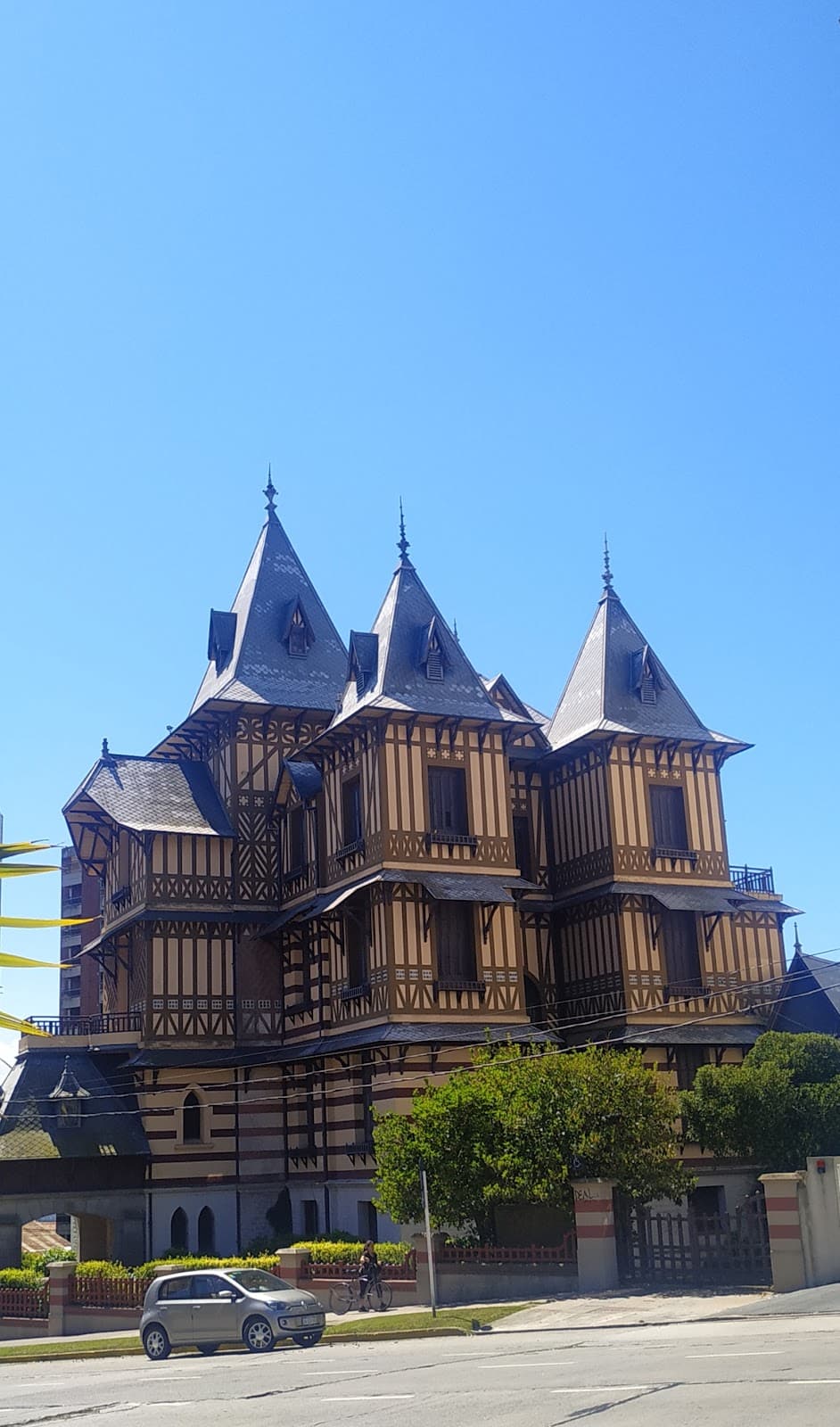 Museo Castagnino Villa Ortiz Basualdo - Image 1