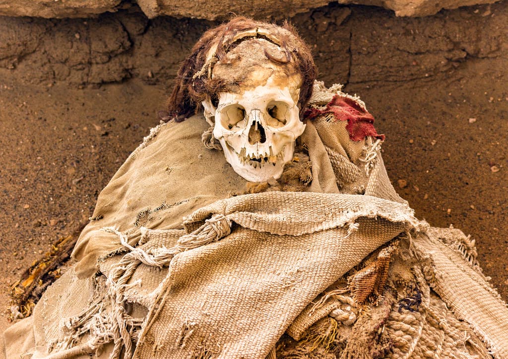 Chauchilla Cemetery - Image 1