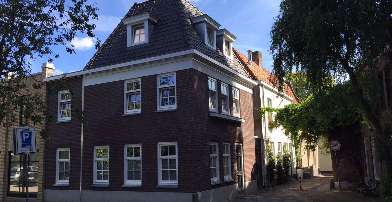 Uilenburg Quarter Amsterdam - Image 1