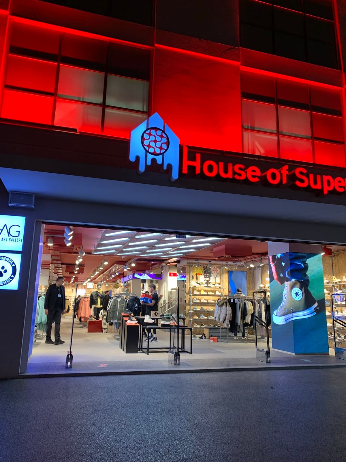 House of SuperStep, Istanbul - Image 1