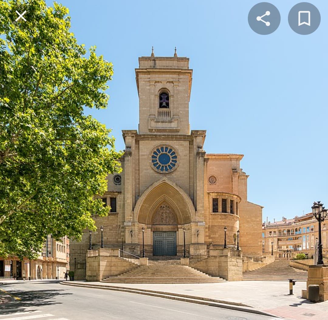 Catedral de San Juan Bautista y Plaza Virgen de Los Llanos Albacete - Image 1