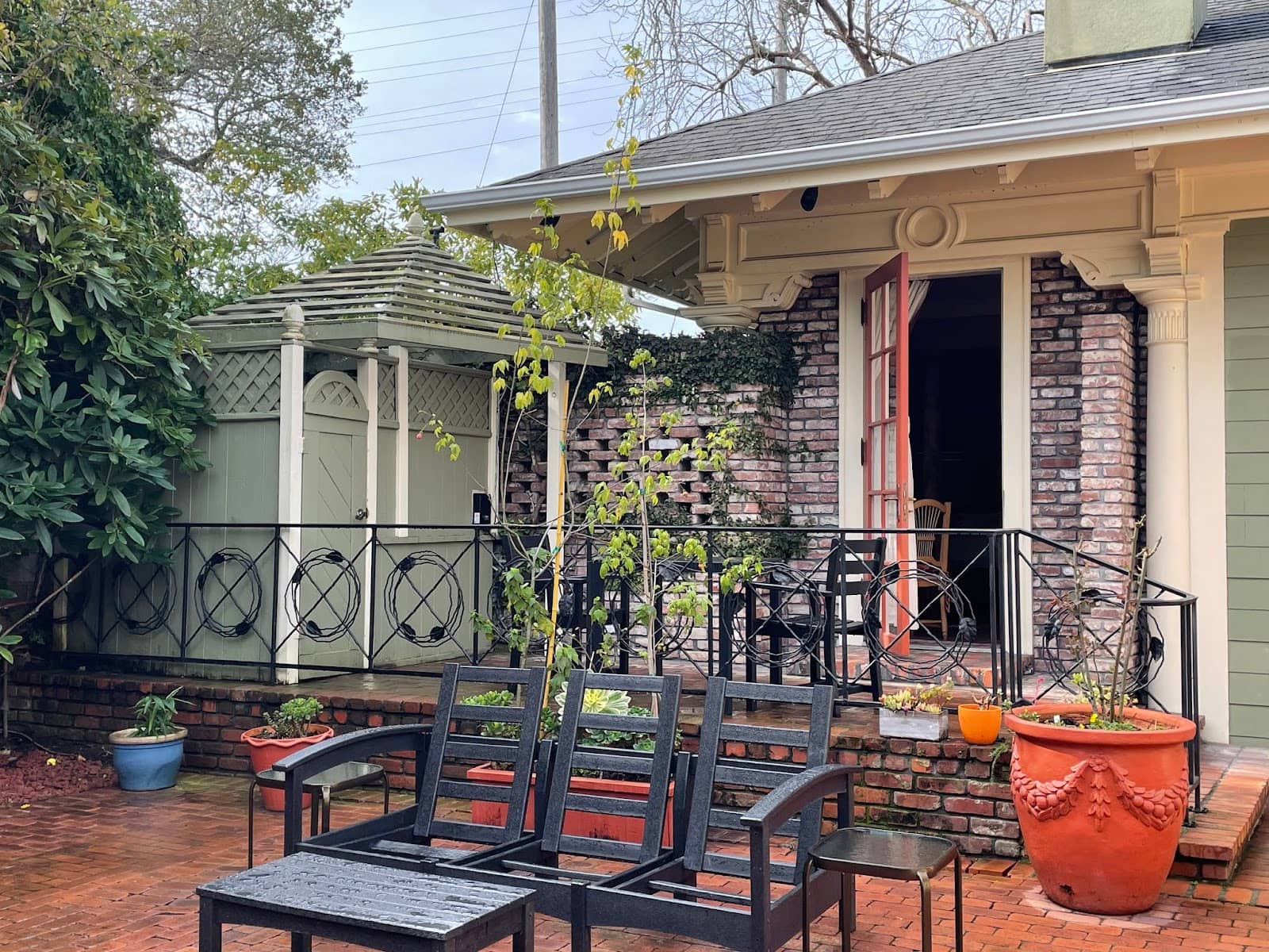 Proximity to Capitola Village