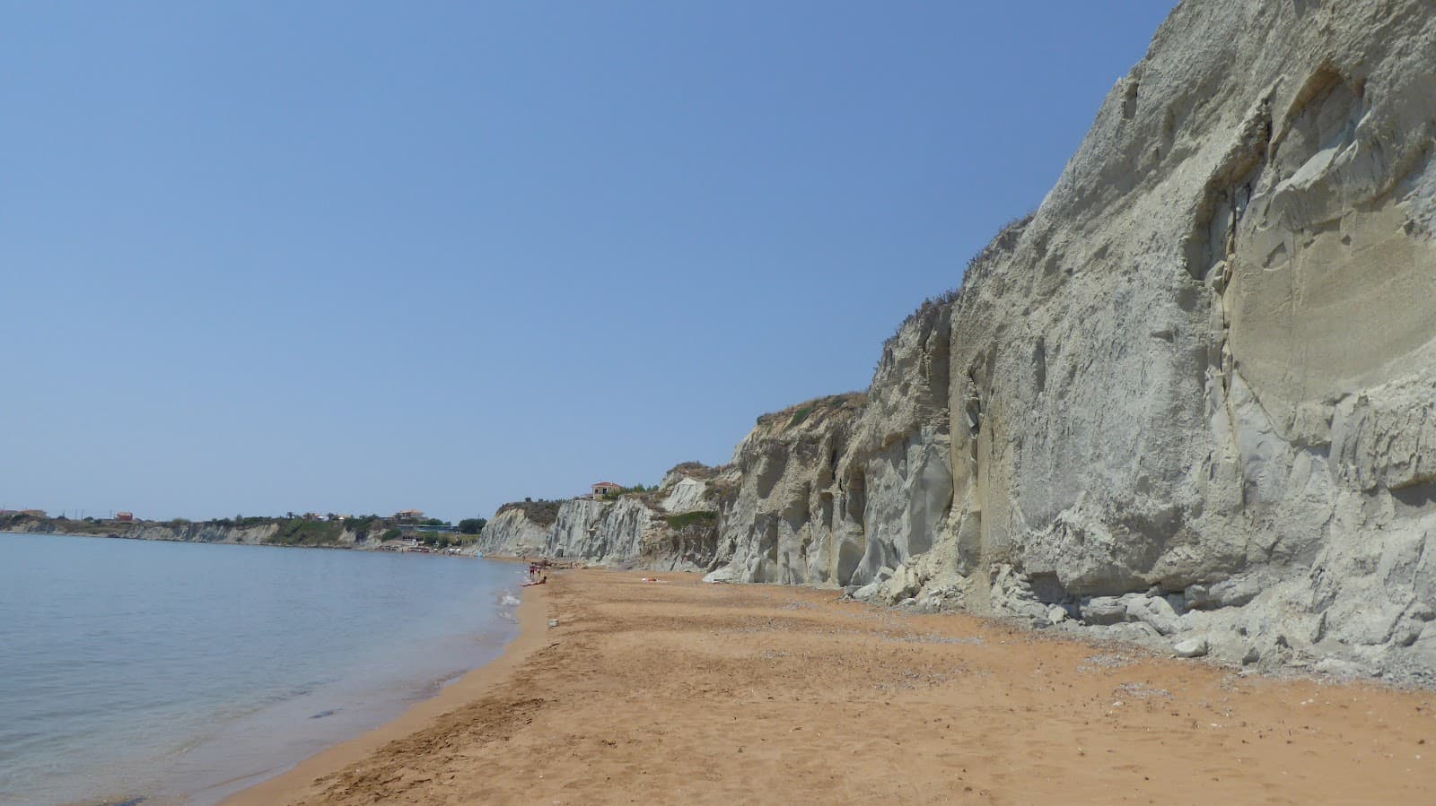 Mania Beach - Image 1