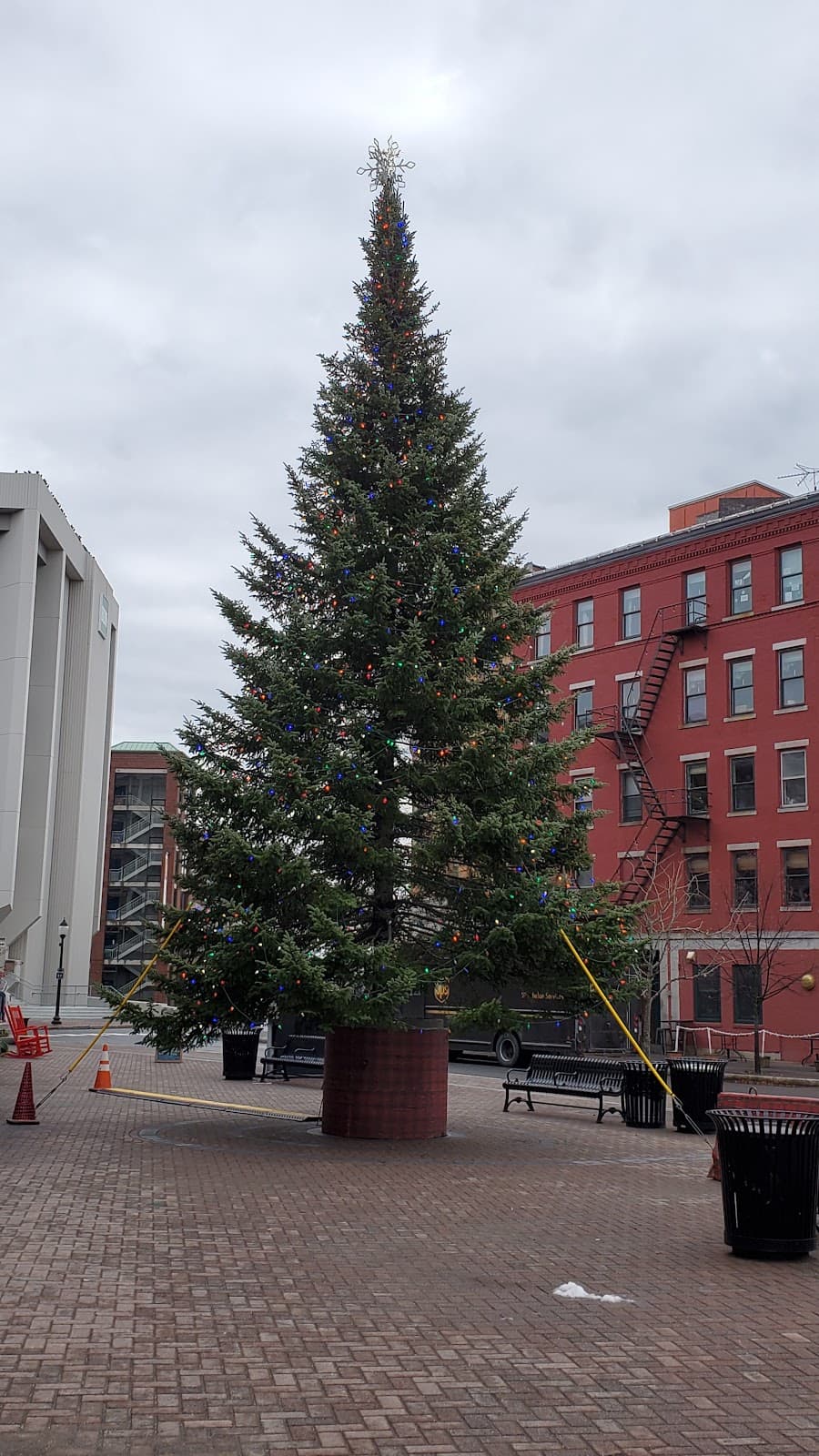 West Market Square - Image 1
