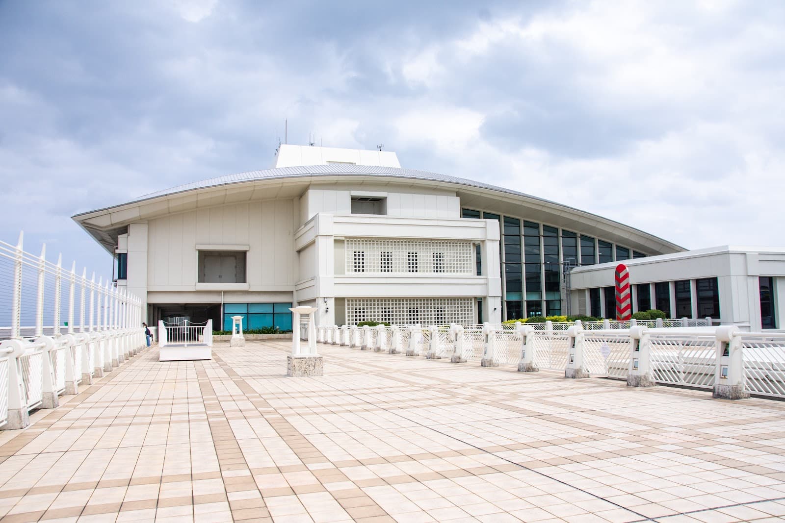 Naha Airport Observation Deck - Image 1
