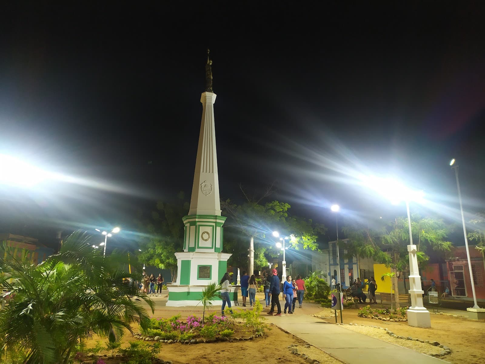Plaza El León (Santa Lucía) - Image 1