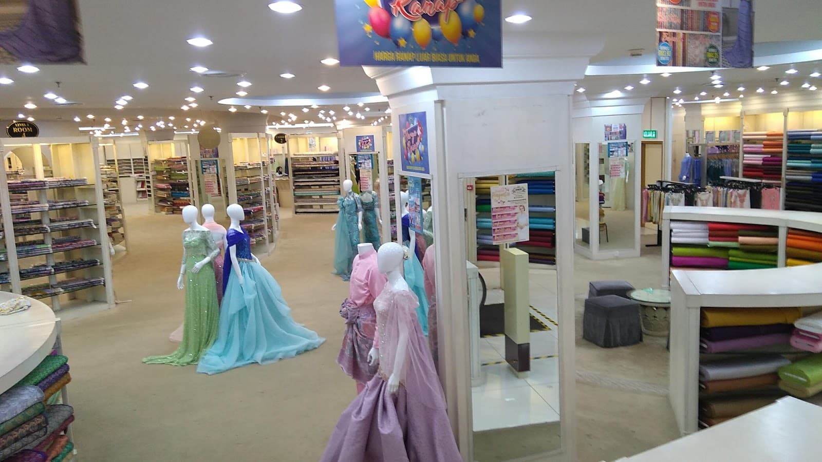 Jakel Mall - Image 1