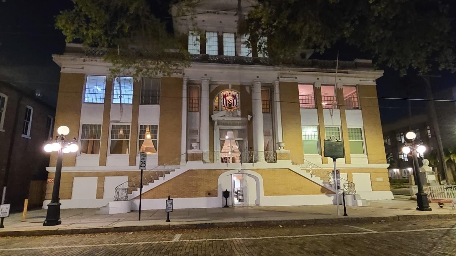 The Cuban Club - Image 1