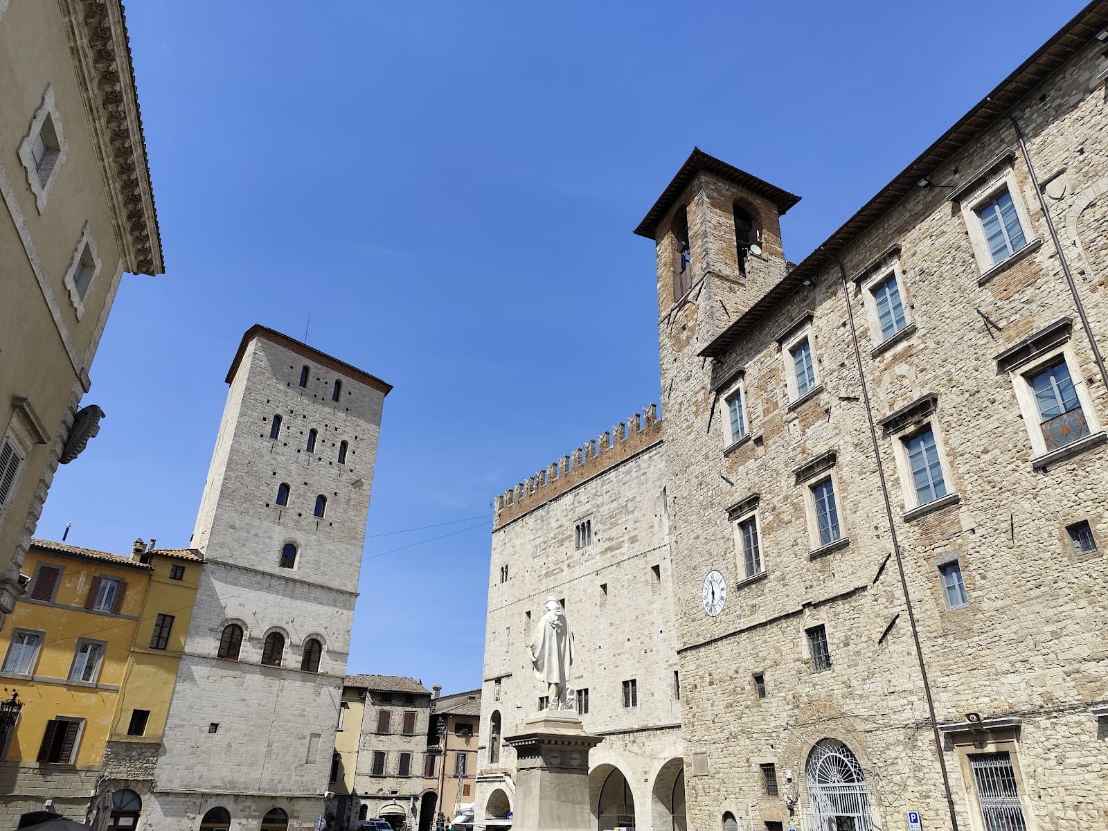 Piazza Garibaldi Belvedere - Image 1