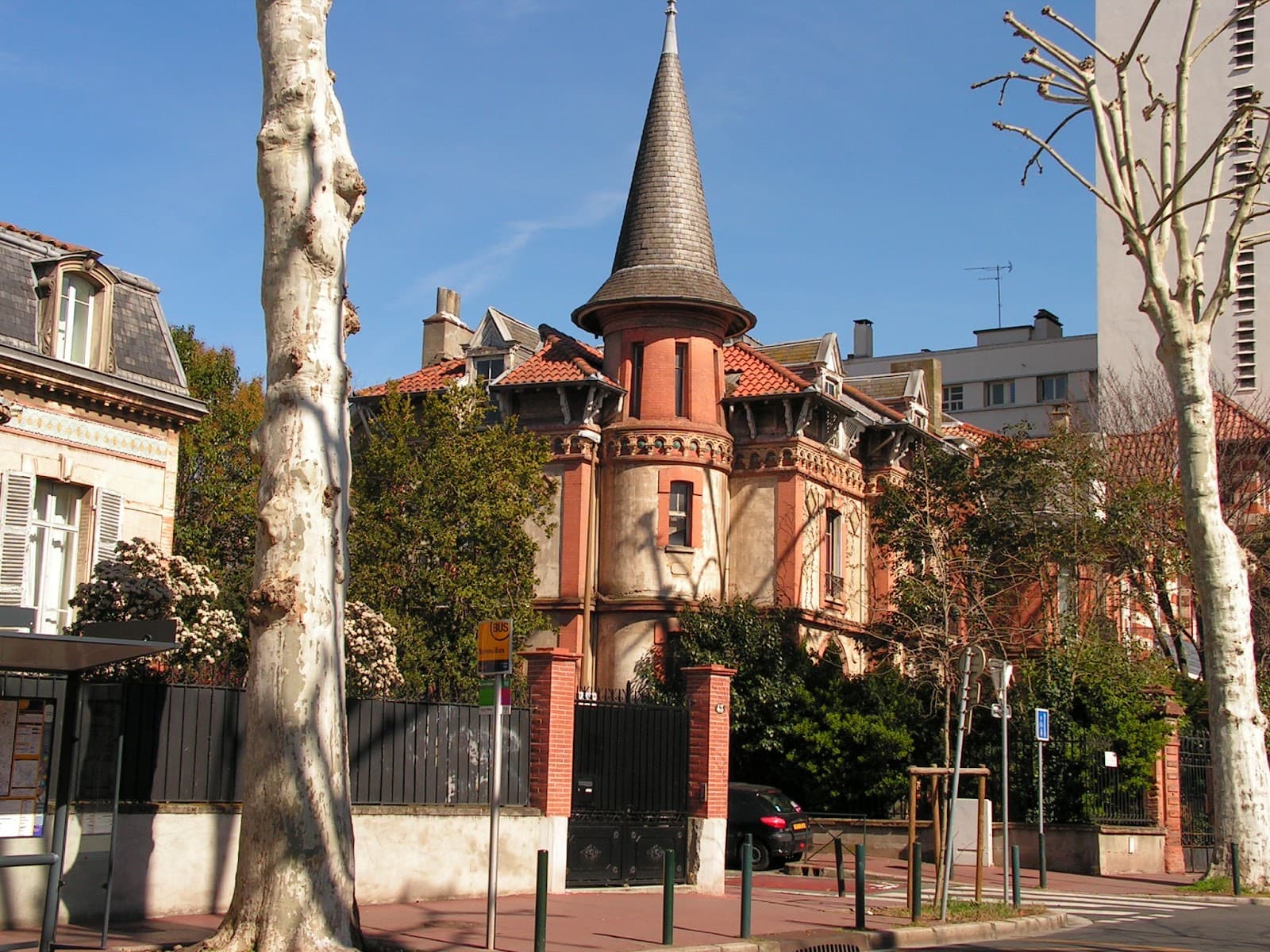 Busca Quarter - Image 1