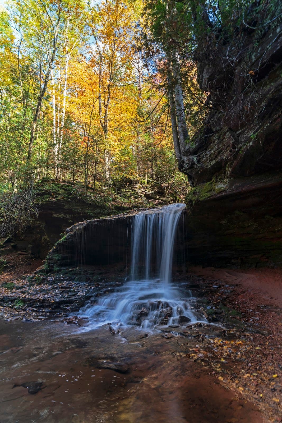 Lost Creek Falls - Image 1