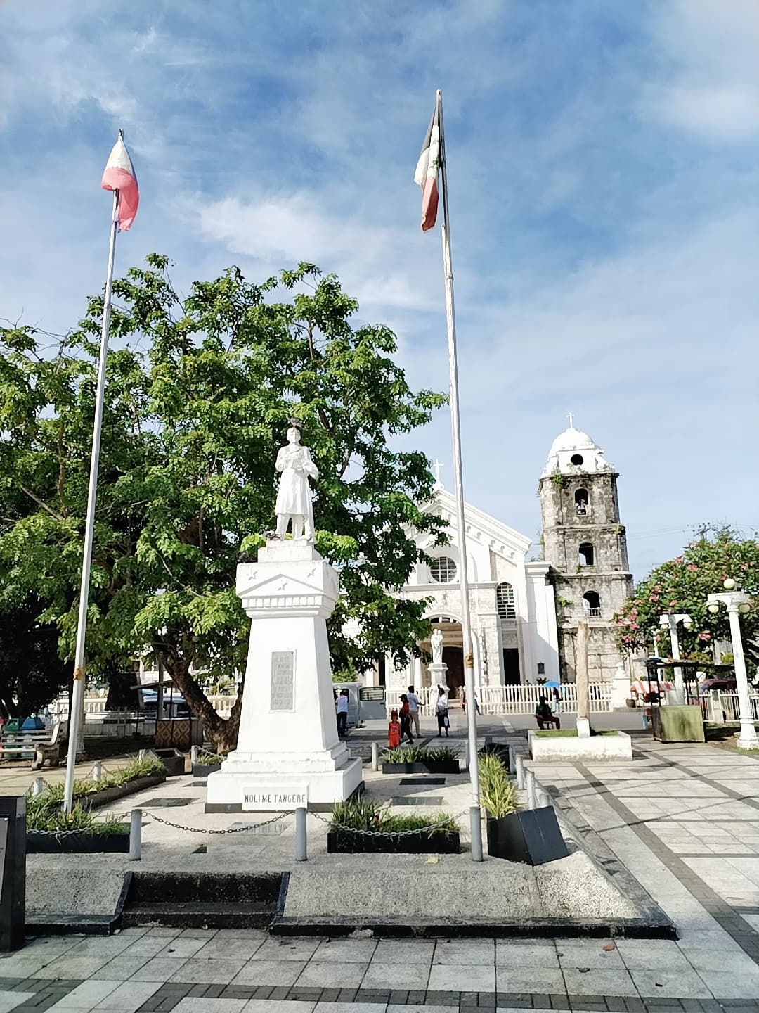 Plaza Rizal Tagbilaran - Image 1