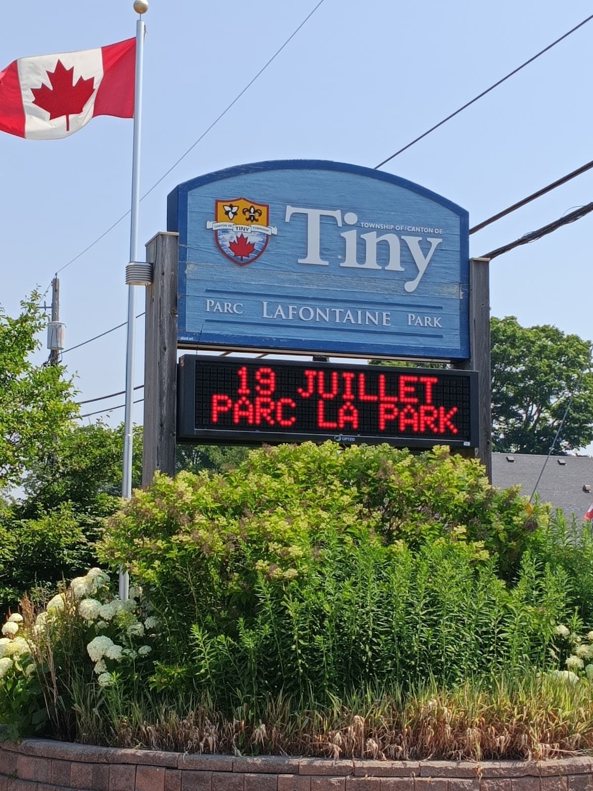 Lafontaine Beach Park - Image 1