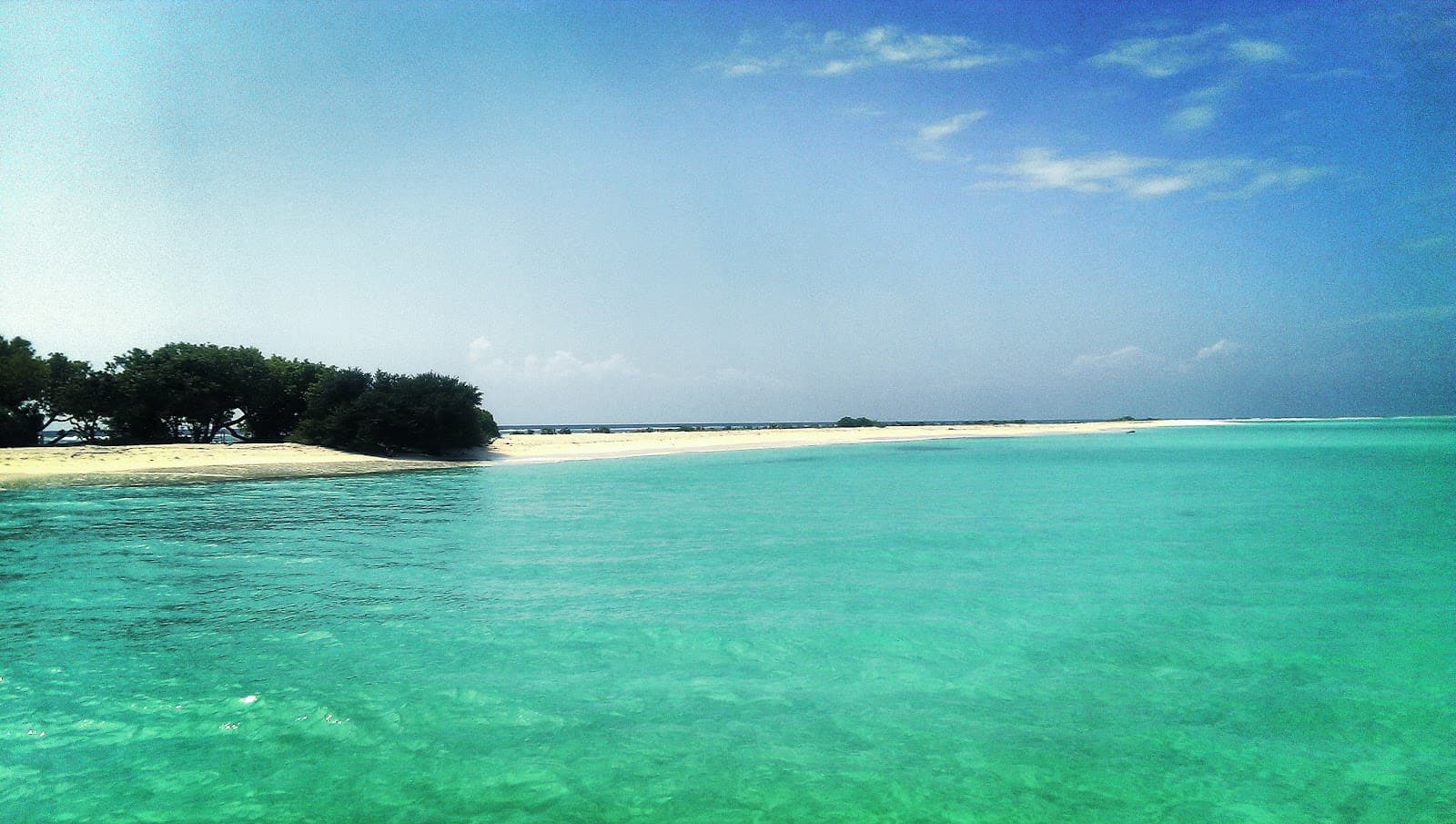 Dhigurah Island - Image 1