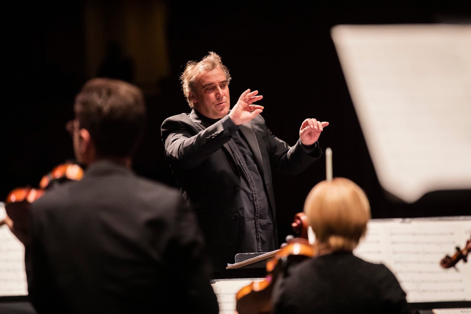 LA Chamber Orchestra - Image 1