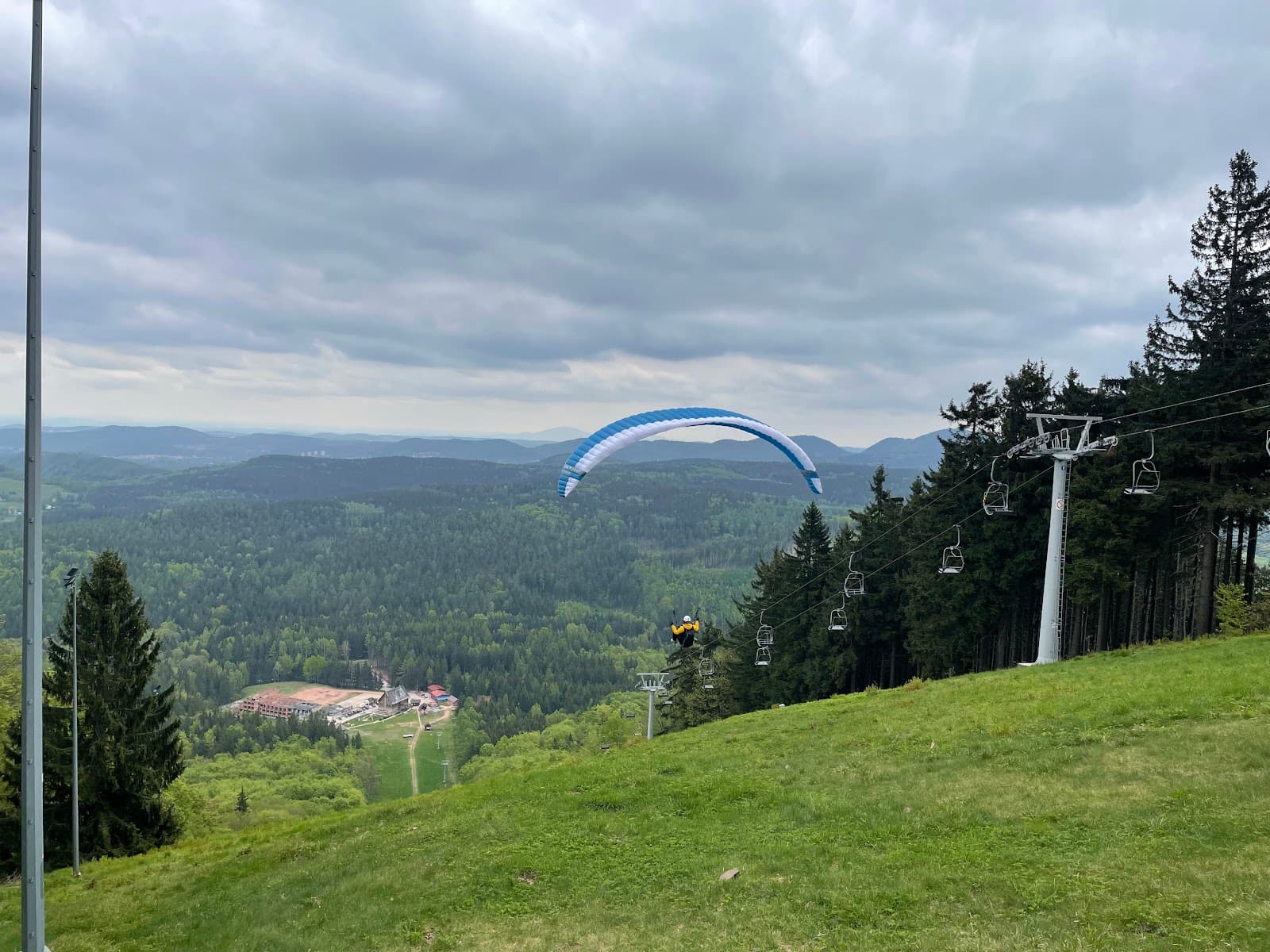 Dzikowiec Ski & Viewpoint - Image 1