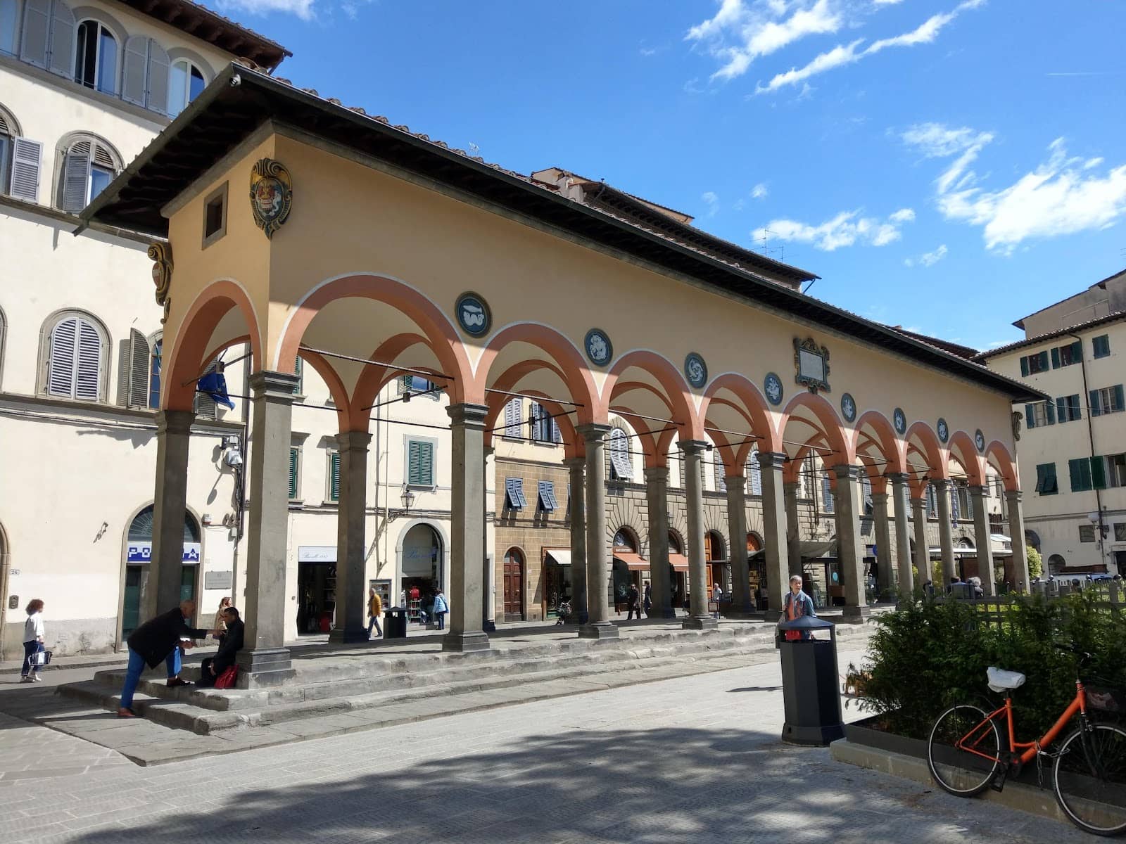 Sant'Ambrogio Market Proximity