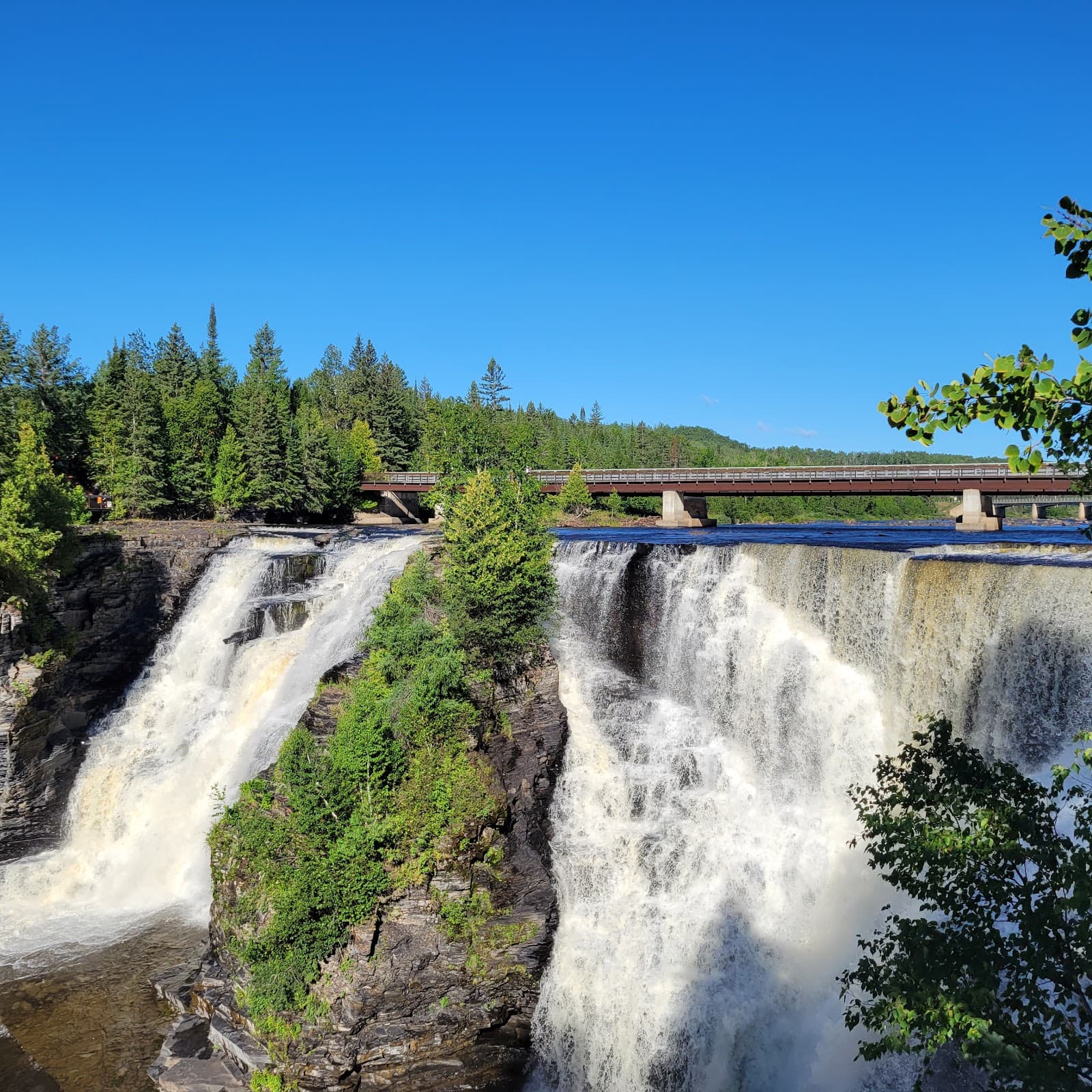 Kakabeka Falls Provincial Park - Image 1