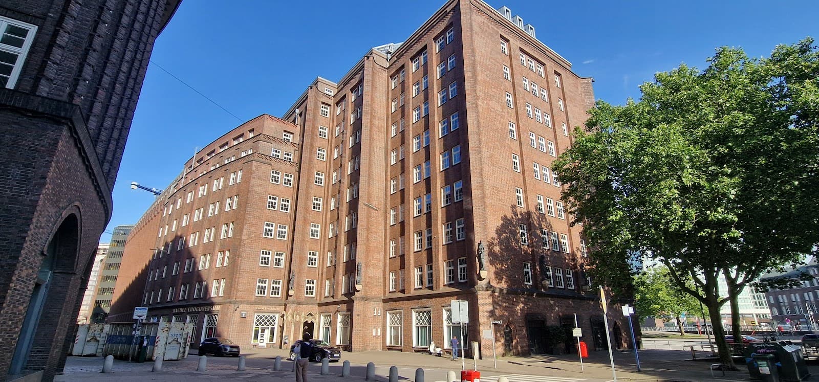 Kontorhaus District Hamburg - Image 1