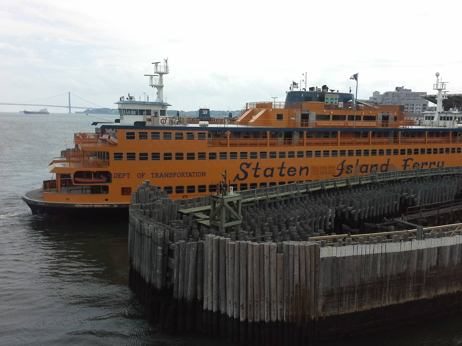 Ferry Street Shopping Deals