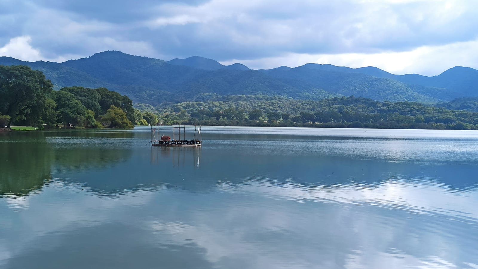 Dique La Ciénaga - Image 1