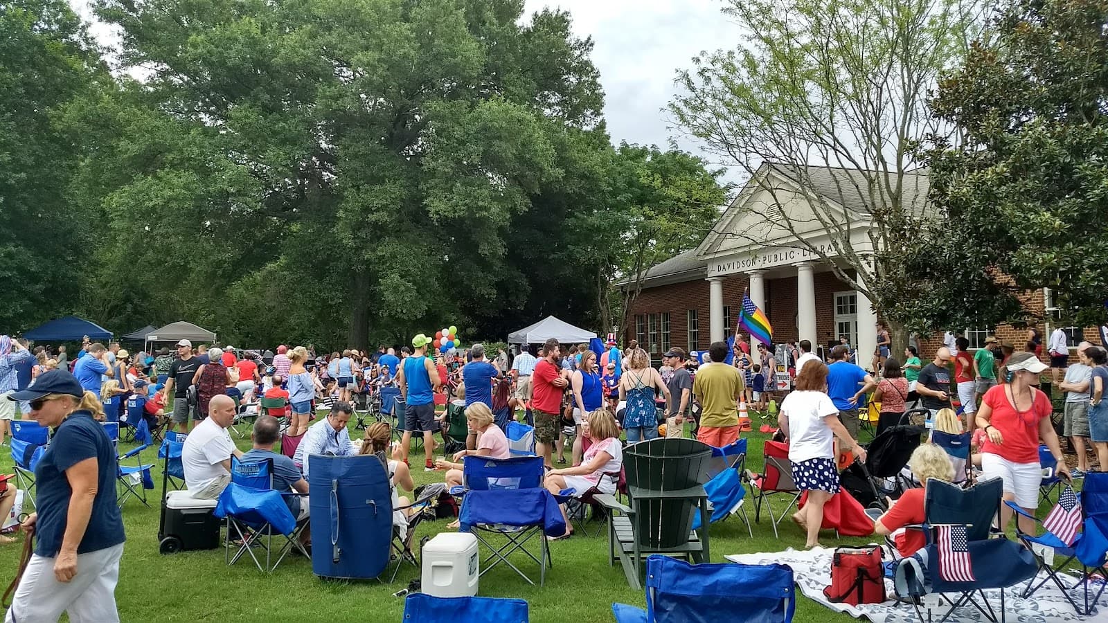 Downtown Davidson & Village Green - Image 1