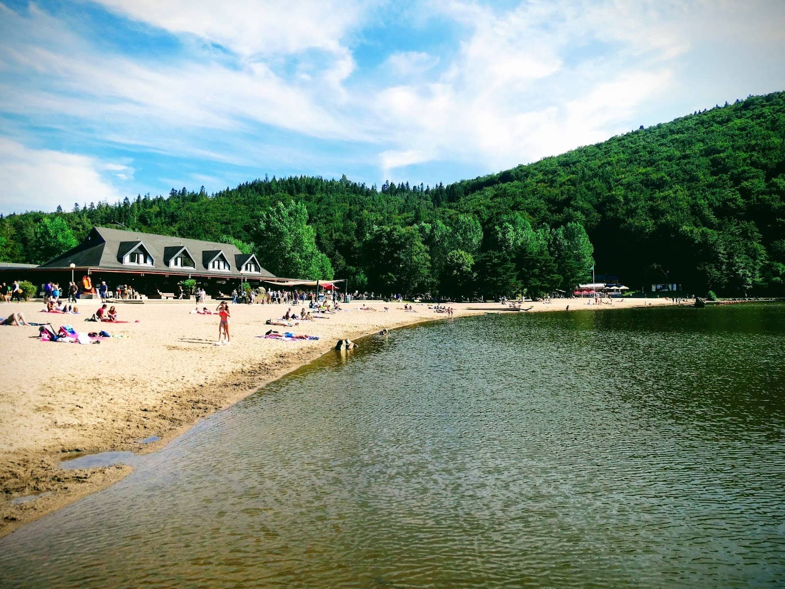 Islets of Lac Chambon