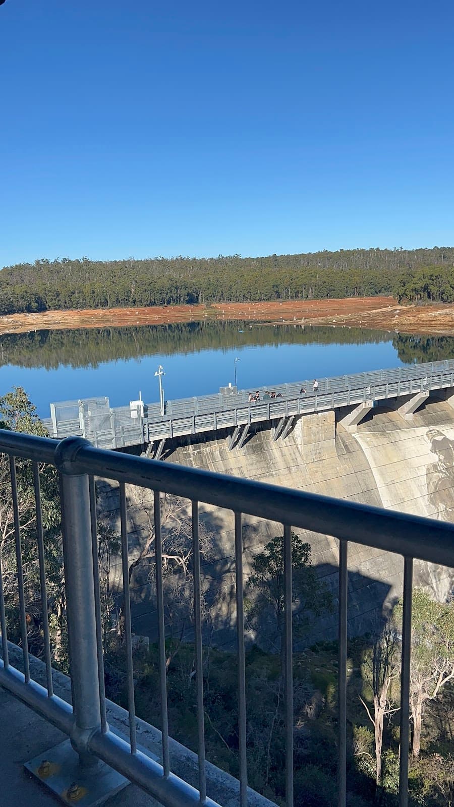 Wellington Dam Mural - Image 1