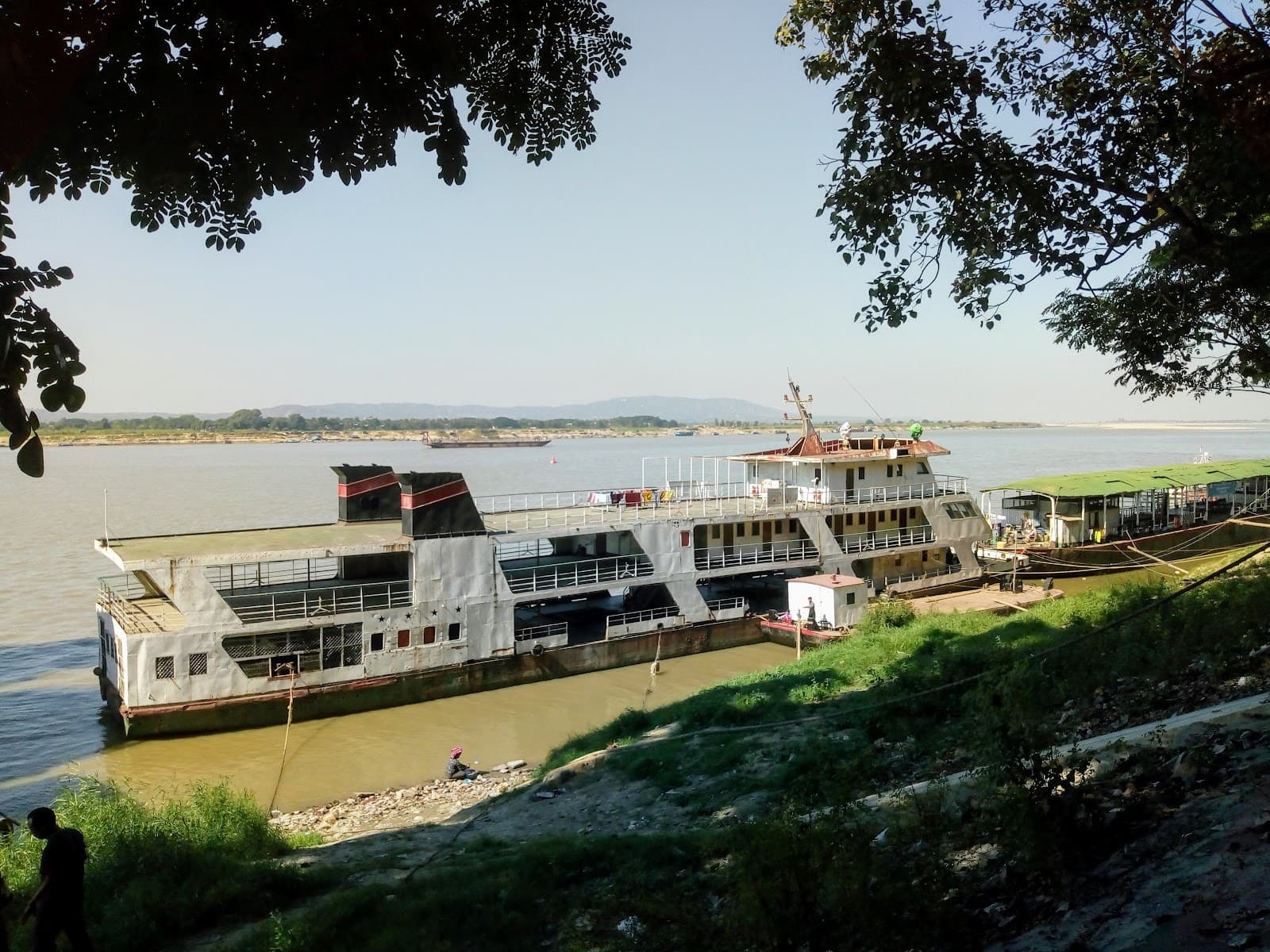 Gaw Wein Jetty Mandalay - Image 1