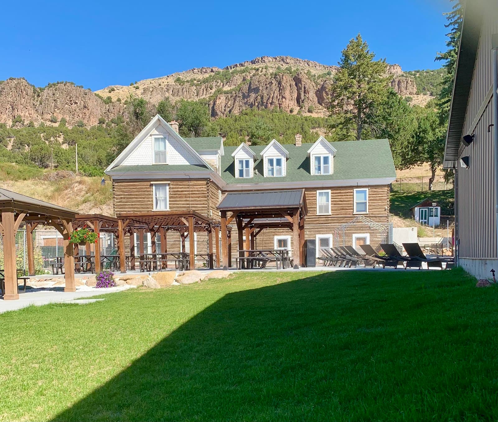 Heise Hot Springs - Image 1