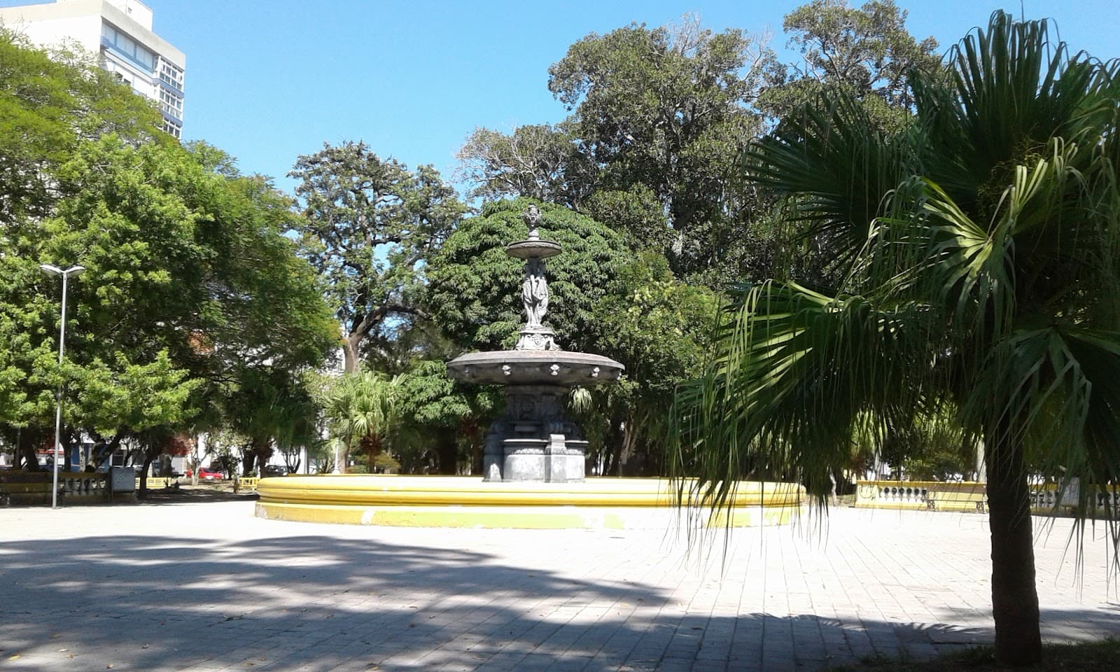 Praça Xavier Ferreira - Image 1