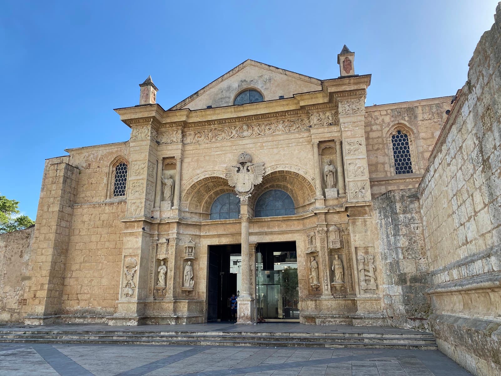 Catedral Primada de América - Image 1