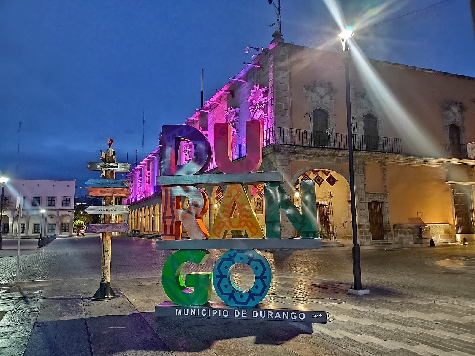 Plaza IV Centenario - Image 1