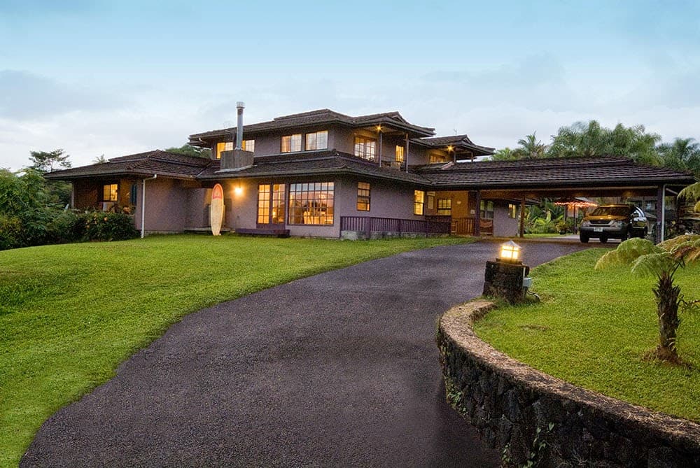 Kulaniapia Falls - Image 1