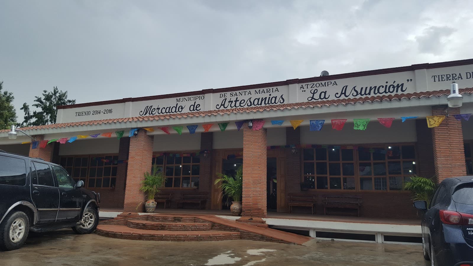Santa María Atzompa pottery village Oaxaca - Image 1