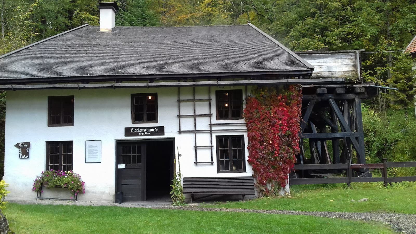 Glockenschmiede Ruhpolding - Image 1